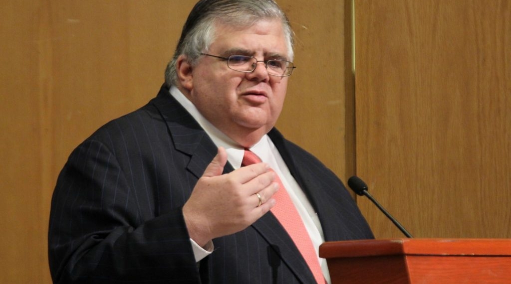 Trump sería un “huracán devastador” para México: Carstens