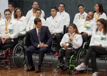 Medallistas paralímpicos piden apoyos a Peña