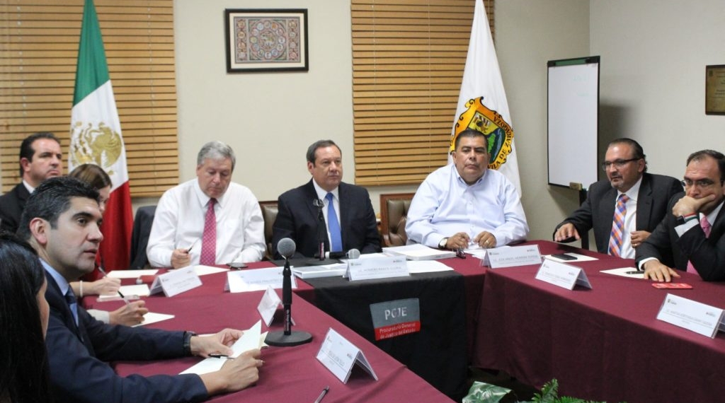 Deficiente informe sobre Patrocinio: De León Tello