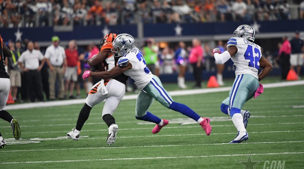 Cowboys vence 28-14 en casa a Bengals