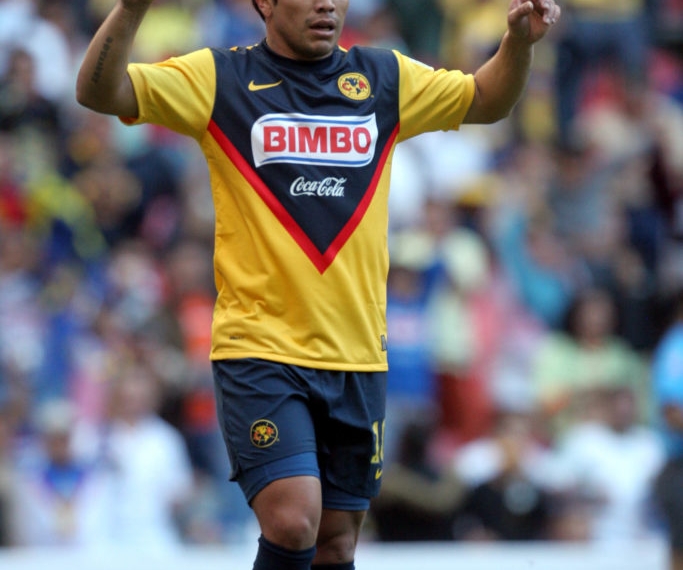 Salvador Cabañas volverá a vestir la playera del América
