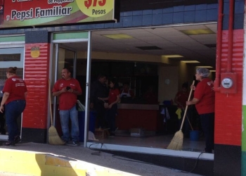 En espera de presupuesto de daños en restaurante por choque
