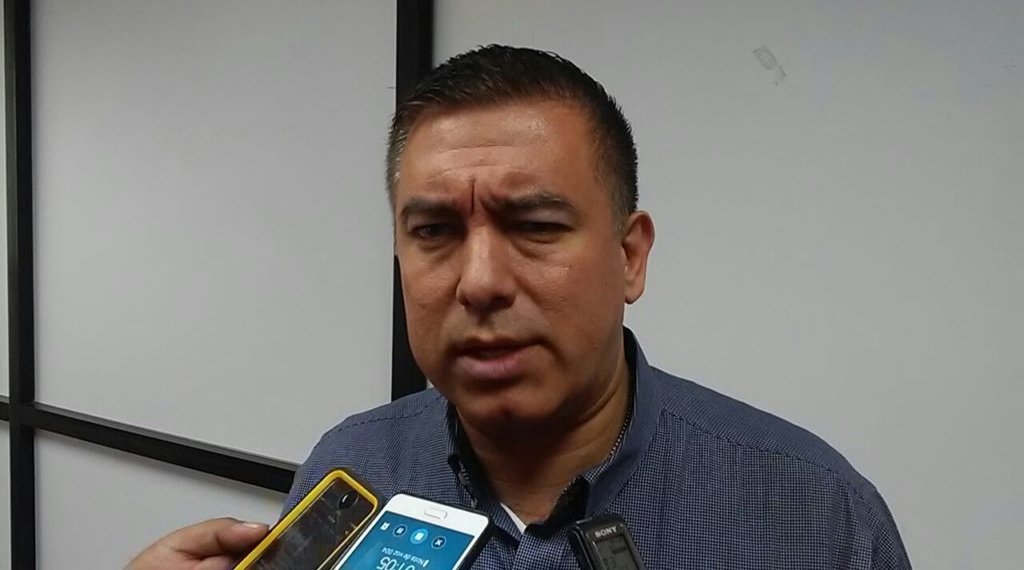 Vela Erhard, llama a dialogo para solucionar la problemática del CECATI