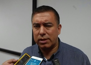 Vela Erhard, llama a dialogo para solucionar la problemática del CECATI