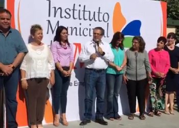 Forman centro de empoderamiento para la mujer