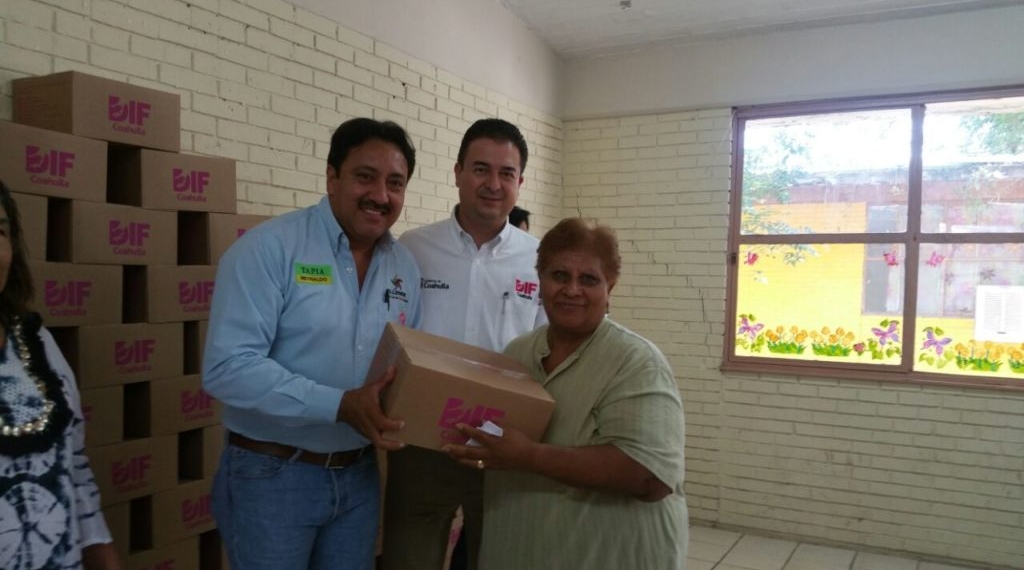 DIF Allende entrega 1064 despensas