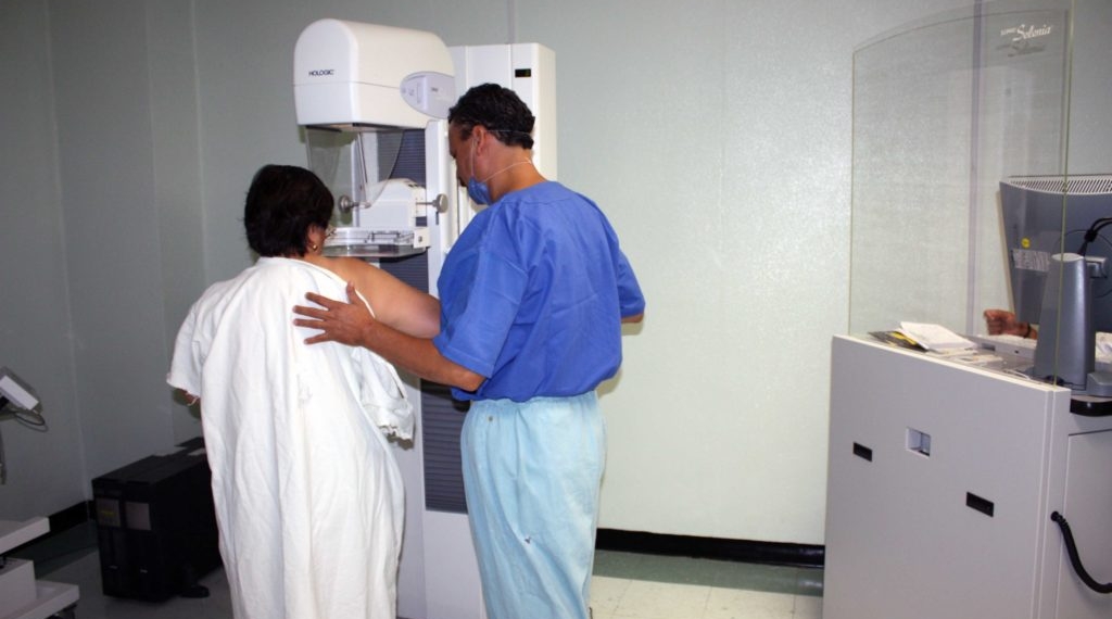 IMSS brinda servicio gratuito de mastografías a no derechohabientes