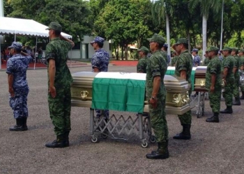 Realizan homenaje a soldados emboscados en Sinaloa