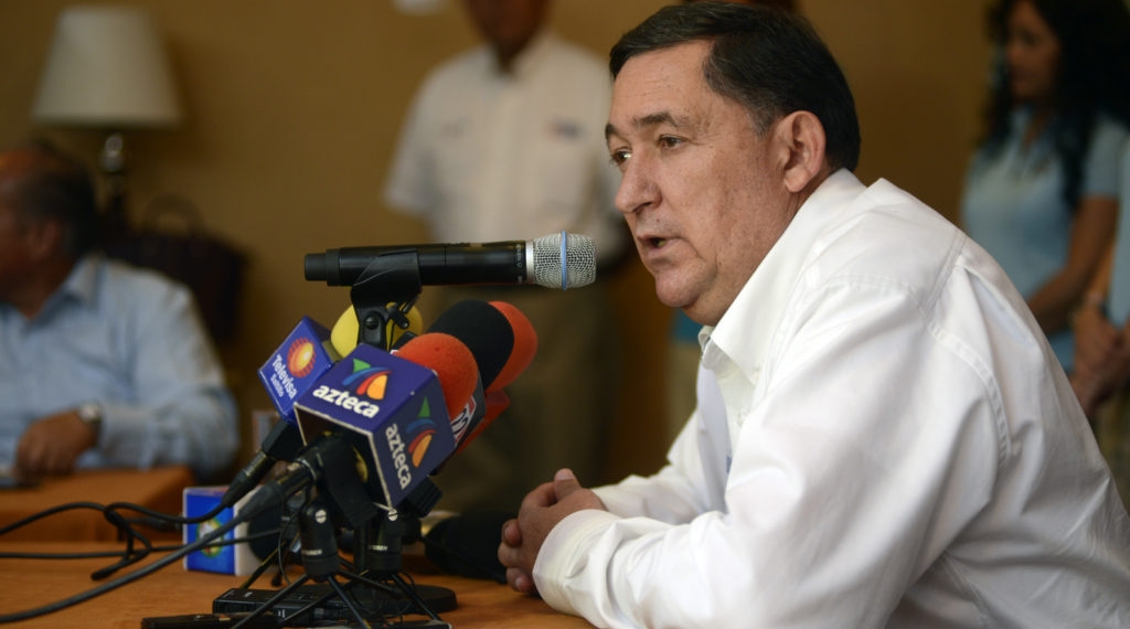 Dejará Isidro Alcaldía el 4 de enero para buscar la gubernatura