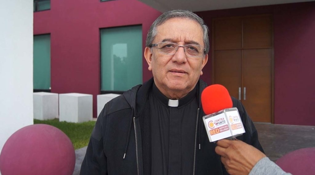 Todos los sacerdotes pueden absolver el pecado del aborto