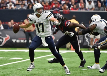 Sorprenden a los Texans en casa
