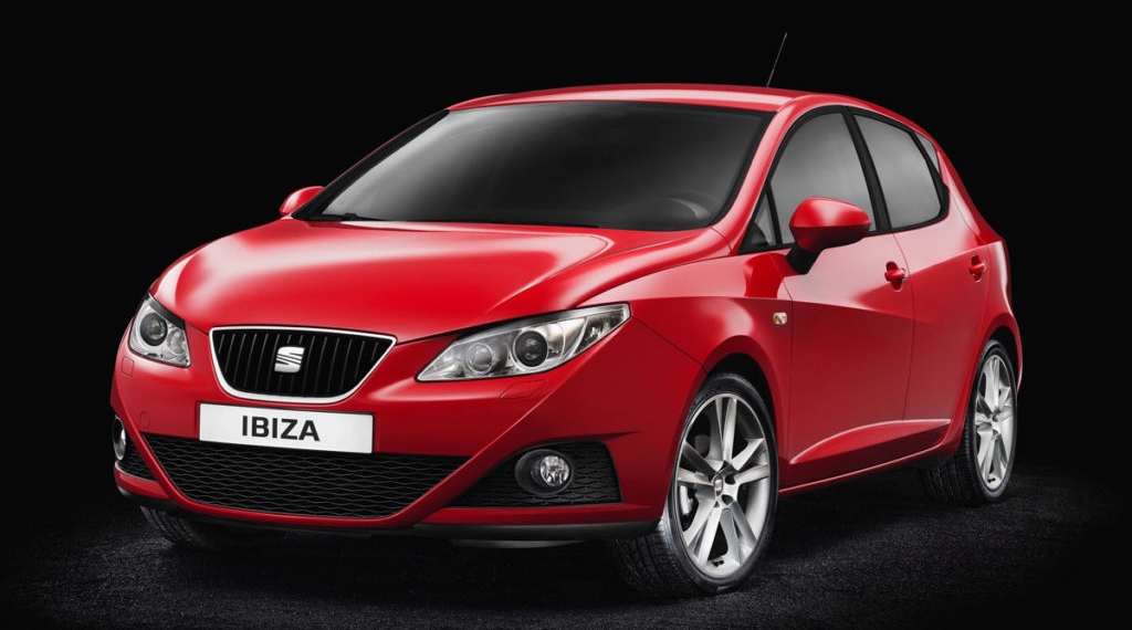 Profeco lanza alertas por autos Mazda y Seat
