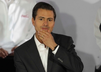 Cinco horas después, EPN felicita a Estados Unidos, no a Trump