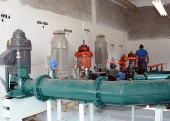 Escasea el agua en cuatro colonias