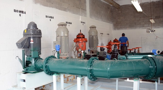 Escasea el agua en cuatro colonias