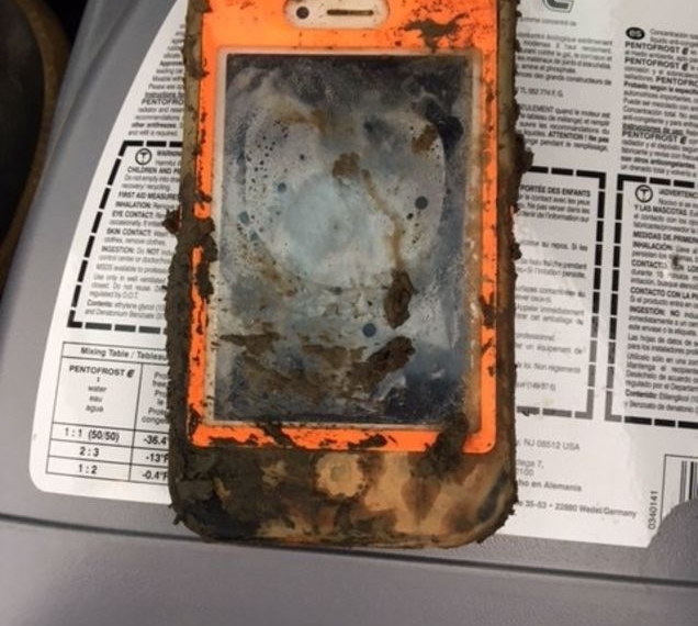iPhone sobrevive después de estar año y medio bajo el agua