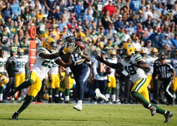 Tennessee aprovecha la crisis de Green Bay