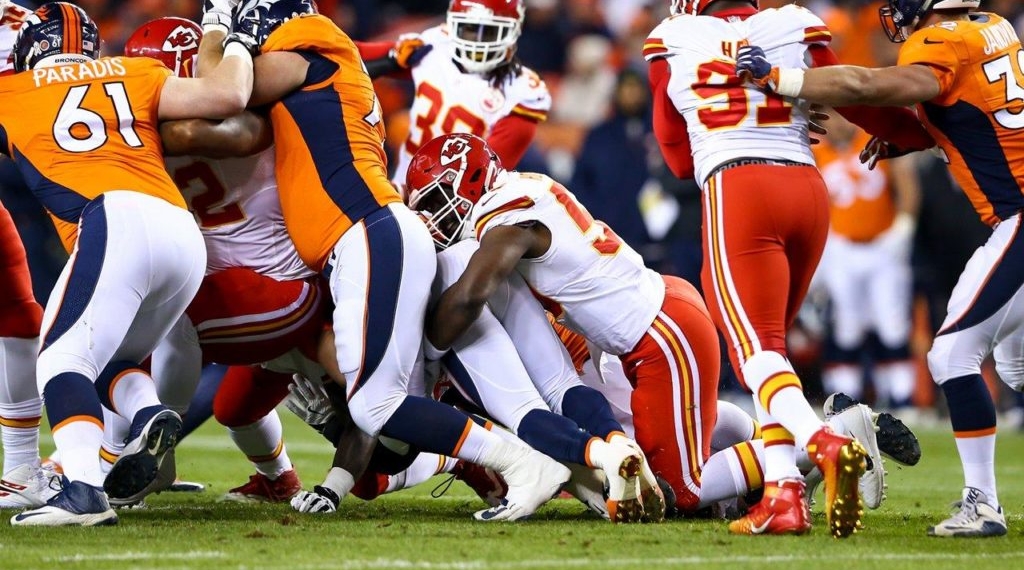Chiefs vence en tiempo extra a Broncos