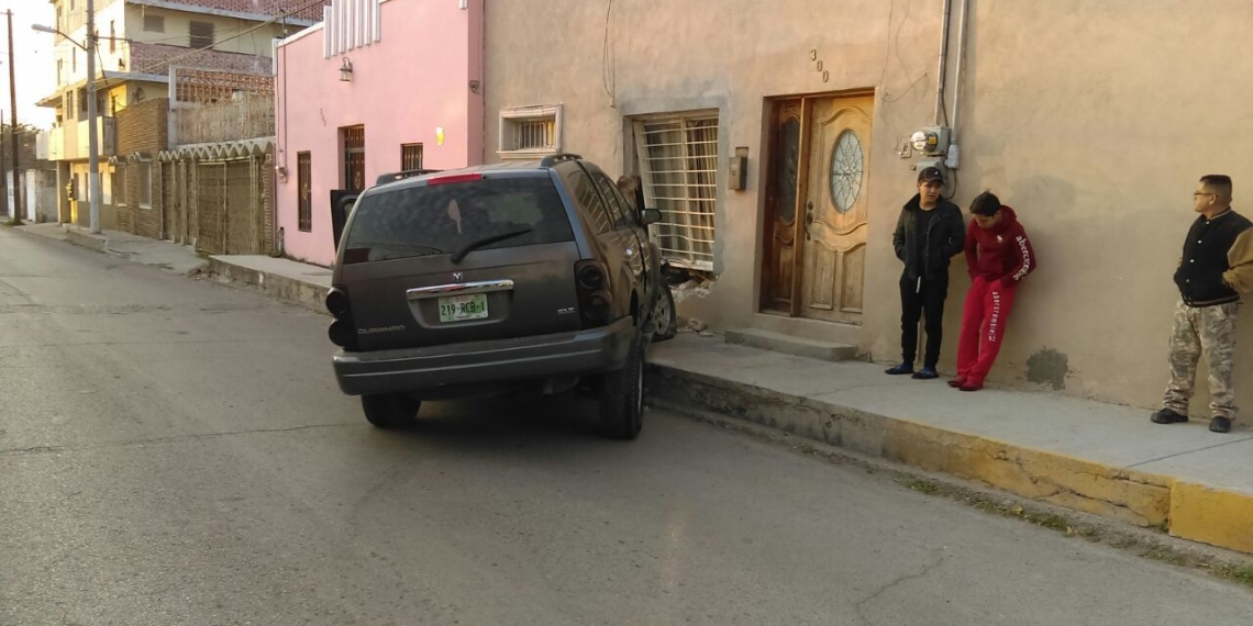 Choca contra vivienda