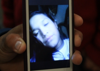 Adolescente huye con el novio