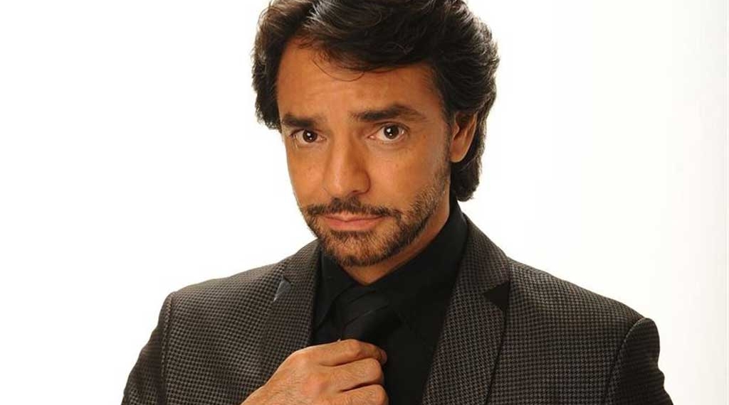 Eugenio Derbez se apunta para ser padrino en los XV de Rubí