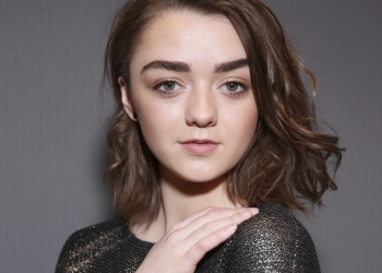 Filtran fotos de Maisie Williams