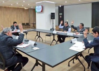 Expulsa el PRI a Yarrington y suspende derechos a Borge
