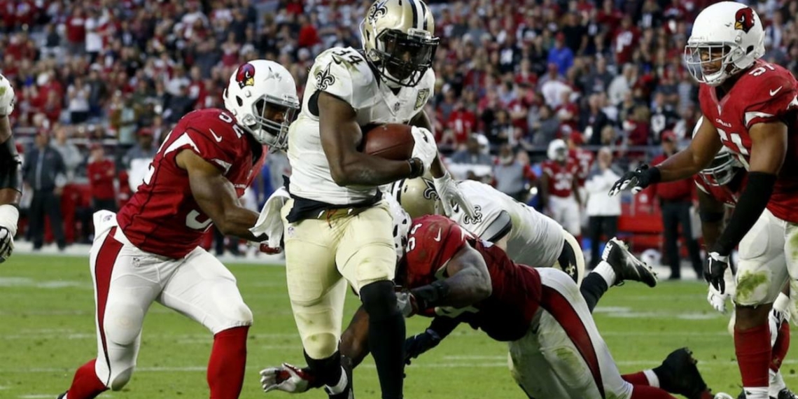 Festín aéreo en la victoria de los Saints sobre los Cardinals