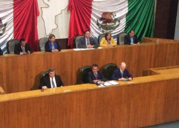 ‘El Bronco’ asume costo político por no eliminar la tenencia
