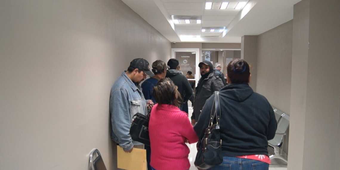 Baja asistencia de personas que acuden a pagar el predial