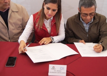 Sostienen reunión presidencia municipal y comunidad obrera