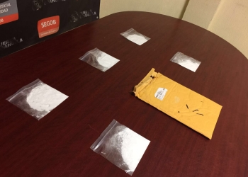 Detectan cocaína en autobús de pasajeros