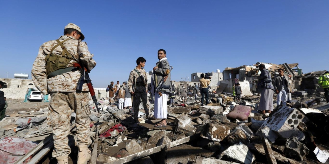 57 muertos en Yemen tras bombardeo de EU