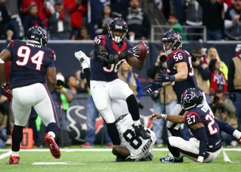 Texans derrota a Raiders