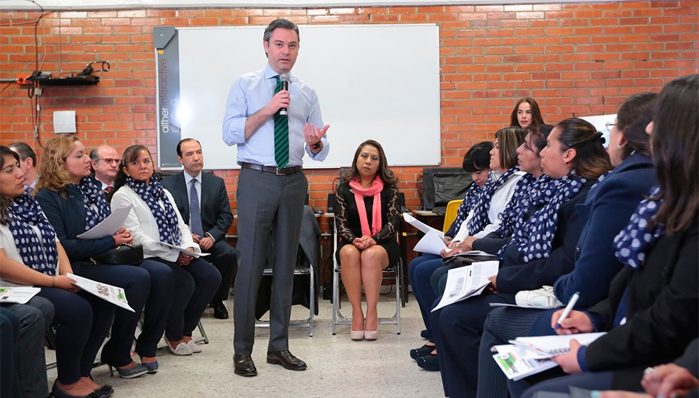 México prepara programa de inglés para maestros