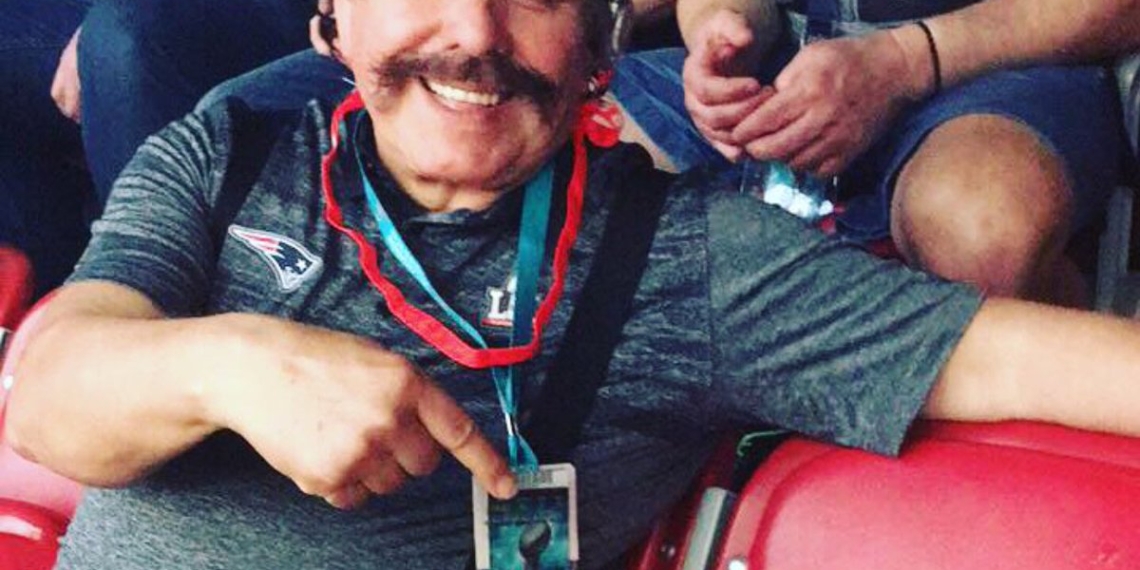 Humberto Moreira no fue al Super Bowl con Guadiana