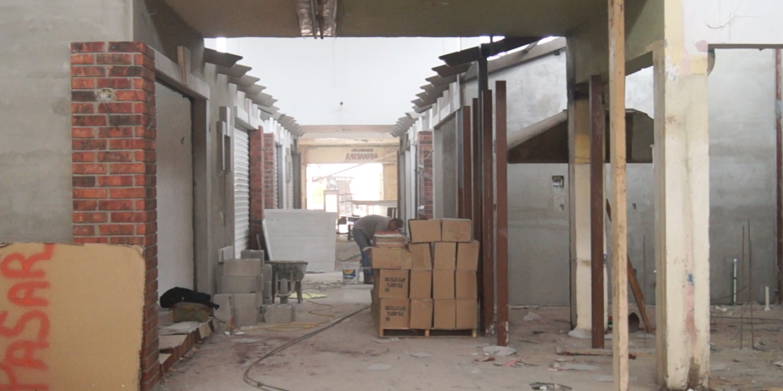 Continúan los trabajos de remodelación en el Mercado Zaragoza