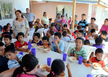 Gobierno federal ampliará programa de comedores comunitarios en PN