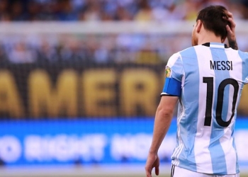 Messi, suspendido por cuatro partidos de su selección