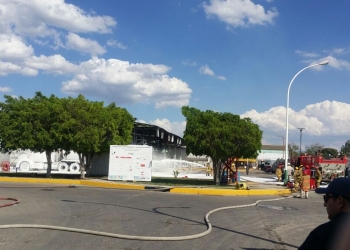 Muere una empleada de Pemex, tras explosión de refinería en Salamanca
