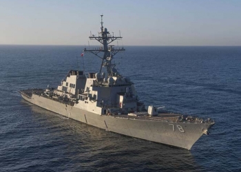 Estados Unidos lanza misiles contra aeródromo en Siria