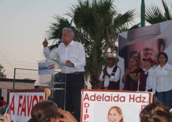 AMLO visita Piedras Negras y encabeza mitin político