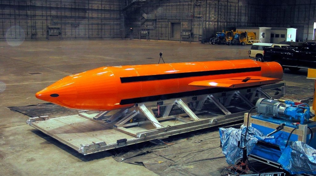 Estados Unidos lanza poderosa bomba no nuclear contra ISIS en Afganistán
