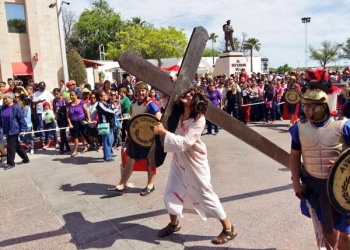 Llevarán a cabo viacrusis este viernes