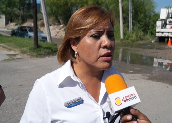 Lariza Montiel recorre la colonia Don Antonio; la limpieza un grave problema