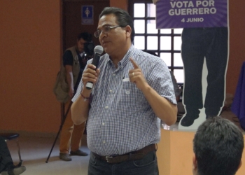 Guerrero se reúne con líderes de la carbonífera en Sabinas