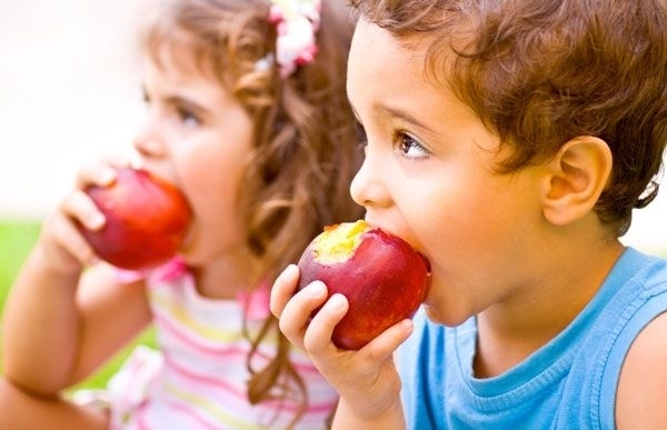 Sugiere IMSS consumo de frutas y verduras en lugar de comida chatarra
