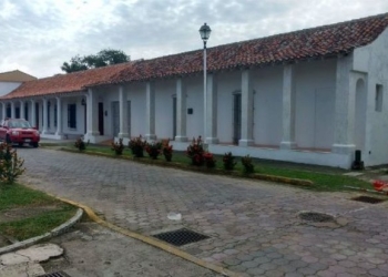 Gobierno de Yunes toma posesión de casa de Duarte