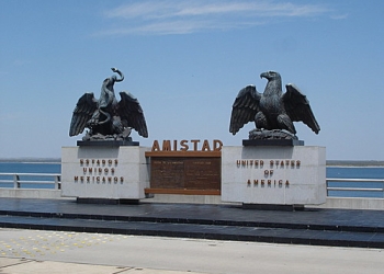 Acuña y Del Río estrechan relación