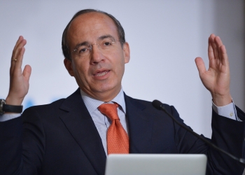 Felipe Calderón amenaza con salirse del PAN